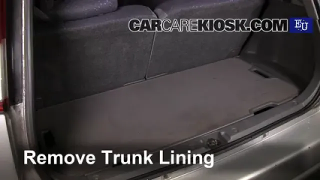 2001 Suzuki Ignis GL 1.3L 4 Cyl. Tires & Wheels Change a Flat Tire